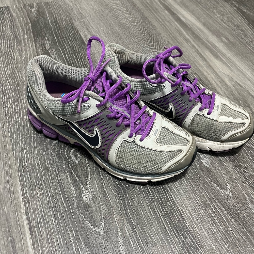 Nike Vomero 6 Purple and Grey Trainer shoes